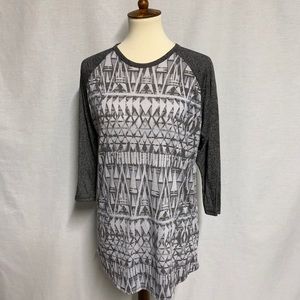 {LuLaRoe} Randy baseball tee
